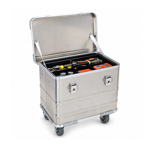 Tools arranged in the 4935 organizer tray; tools are not included